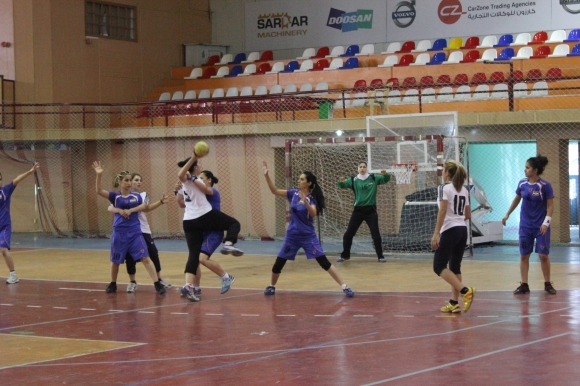 خولی تۆپی دەستی کچانی یانەکانی ھەولێر بەرێوە دەچێت